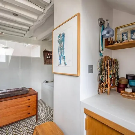 Appartamento Wonderful In The Heart Of Parigi