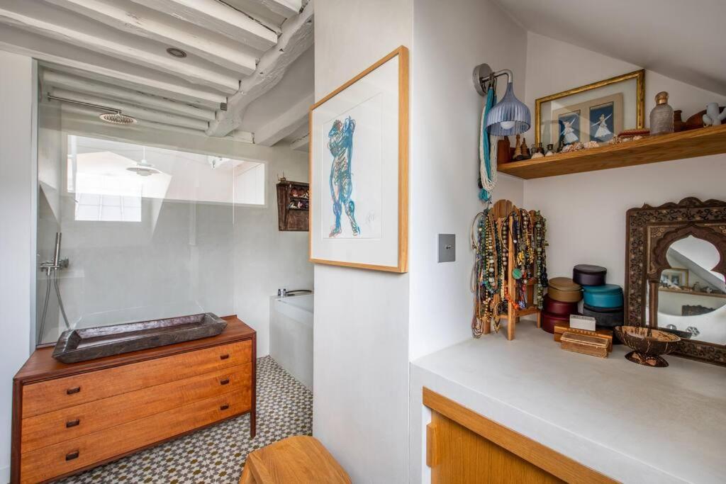 Appartamento Wonderful In The Heart Of Parigi